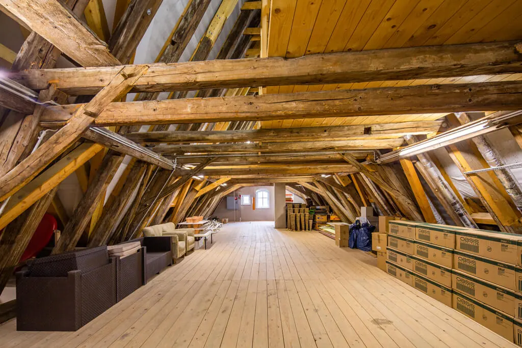 Ausgebauter historischer Dachstuhl